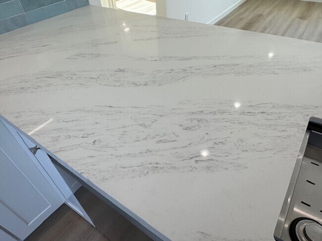 Building Photo - 6170 Briercrest Ave