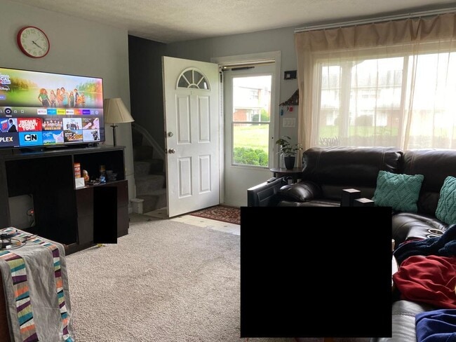 Building Photo - 105 Buckeye Cir