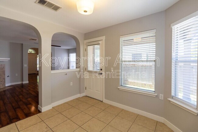 Building Photo - 1138 Emmitt Run
