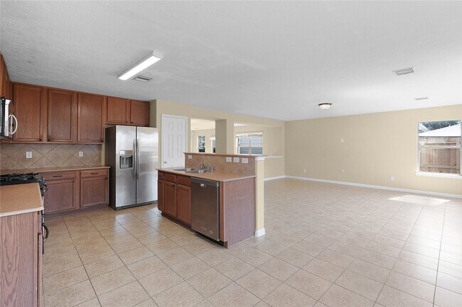 Building Photo - 18743 Westgate Park Dr