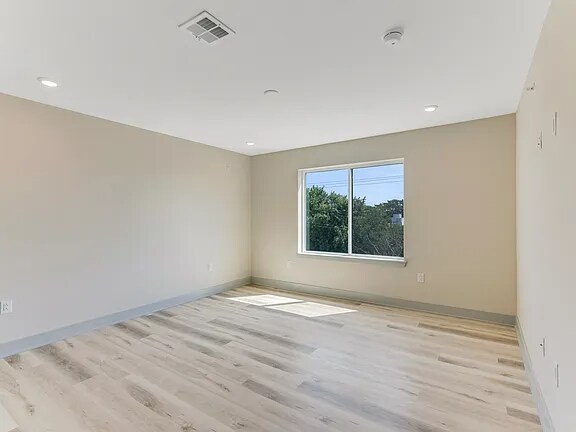 Building Photo - 2326 N 2nd St