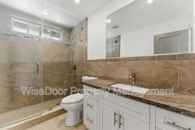 Building Photo - 1500 Aldea Dr