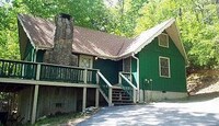 Building Photo - 211 Chalet Village Dr