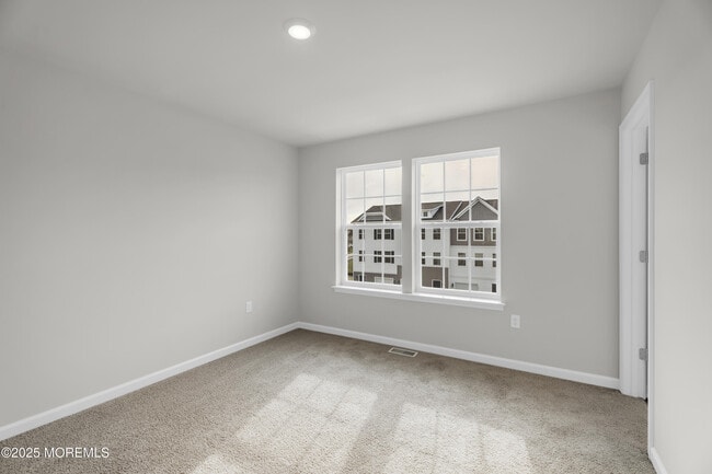 Building Photo - 216 Sandy Rdg Rd