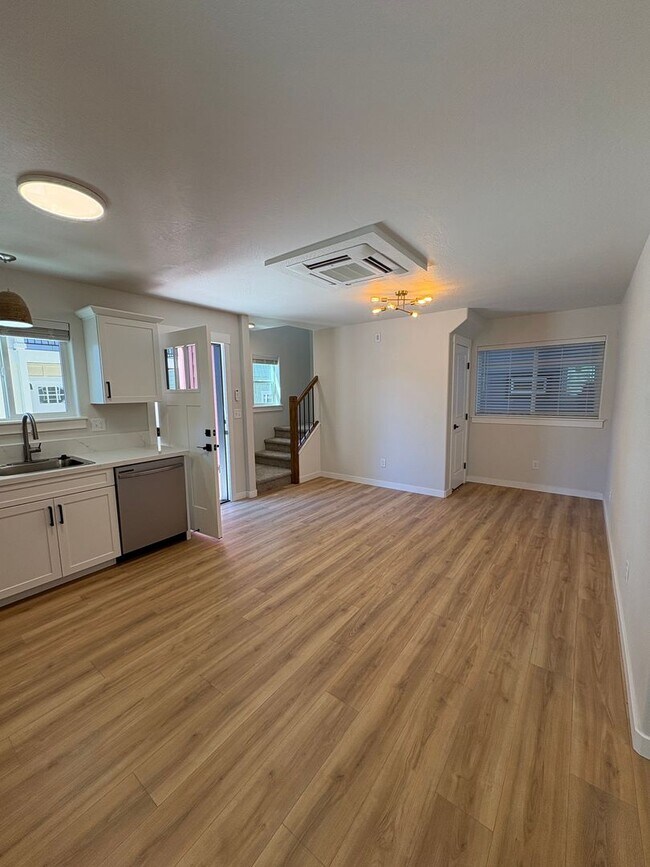 Building Photo - New Construction 3-bedroom, 2-bathroom townhouse