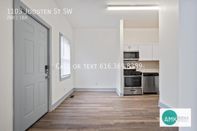 Building Photo - 1103 Joosten St SW
