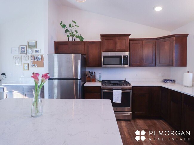 Building Photo - 14586 Potter Cir