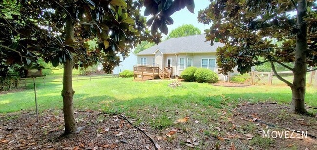 Building Photo - 4130 Birchgarden Dr