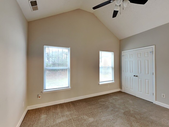 Building Photo - 360 Dressage Ct