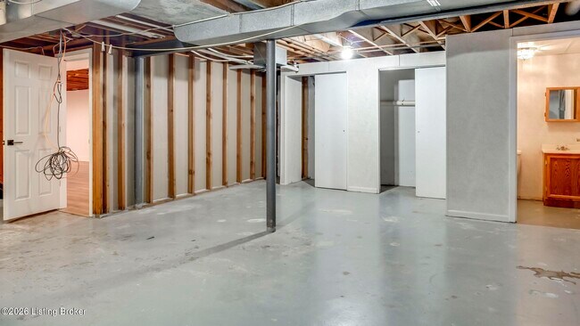 Building Photo - 2706 Lime Kiln Ln