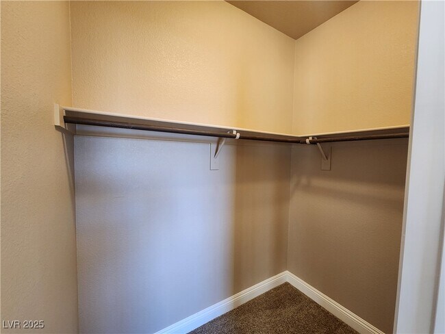 Building Photo - 7426 Matilda St