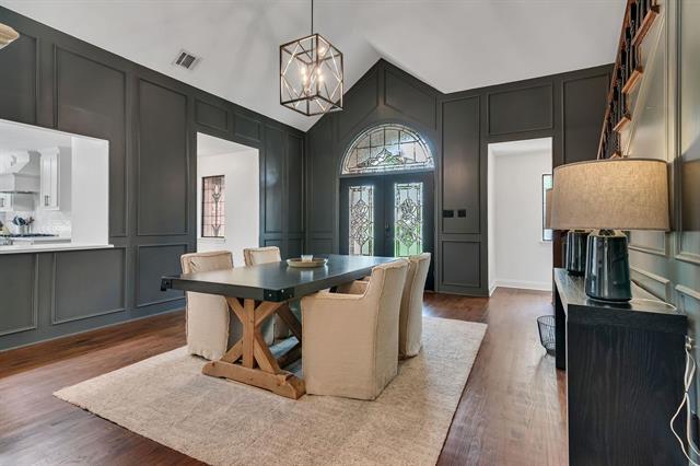 Building Photo - 4215 Green Meadow E