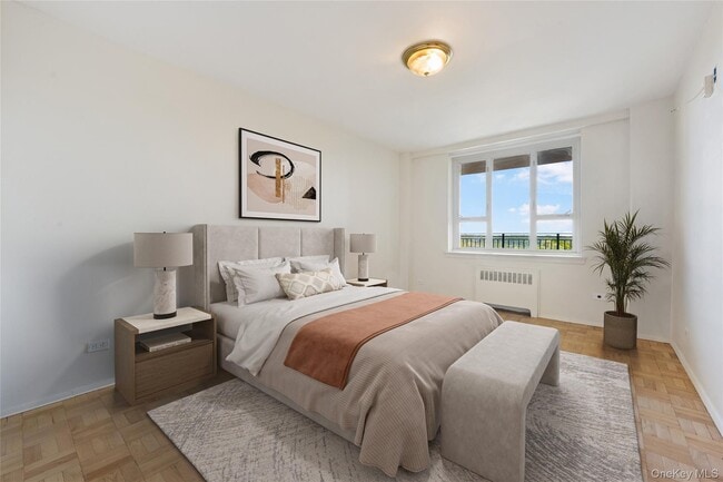 Building Photo - 5355 Henry Hudson Pkwy W