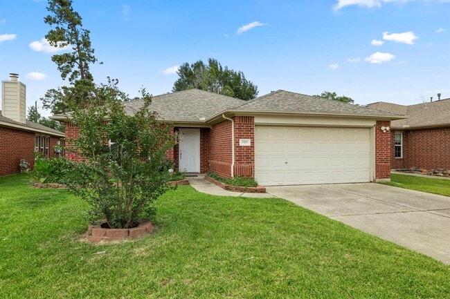 Building Photo - 3211 Falcon Trail Dr