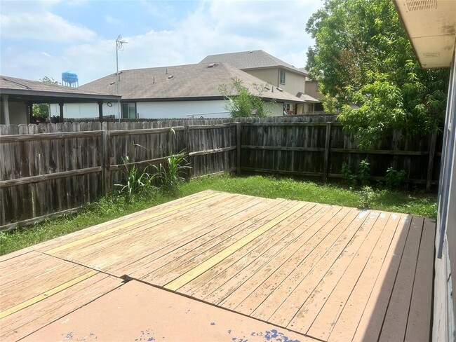 Building Photo - 140 Calcite Ln