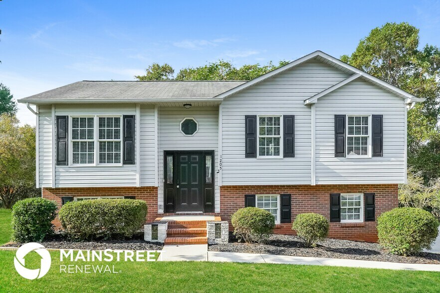 Primary Photo - 1205 Brookhill Park Dr
