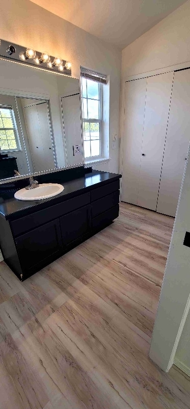 Building Photo - 417 N Henry St