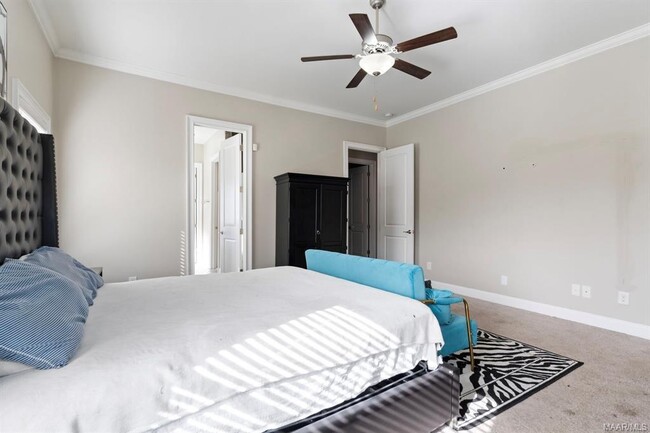 Building Photo - 522 Jeffrey Dr