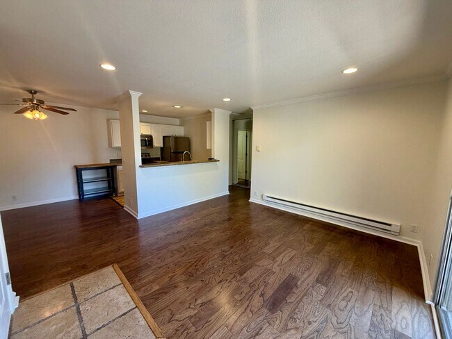 Building Photo - 3284 Red Cedar Terrace