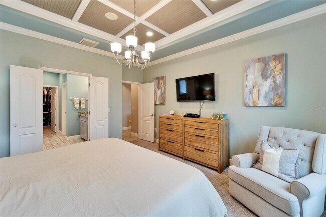 Building Photo - 13316 Palmera Vista Dr