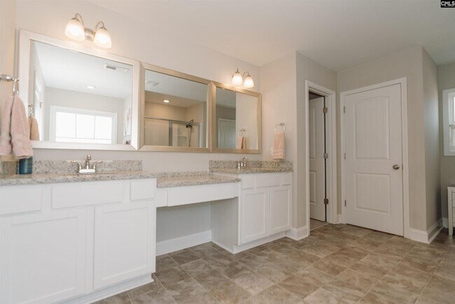 Building Photo - 106 Ellie Ln