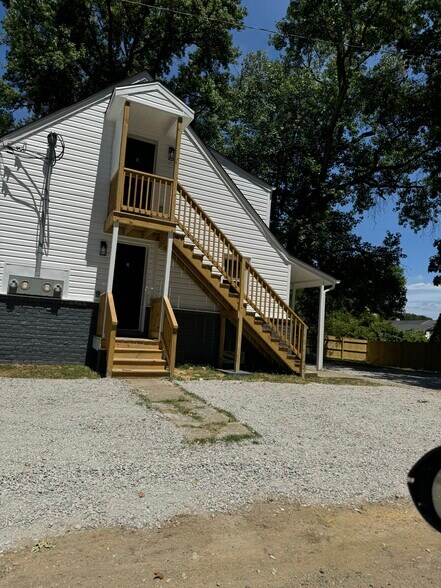 Building Photo - 3615 Stockton St