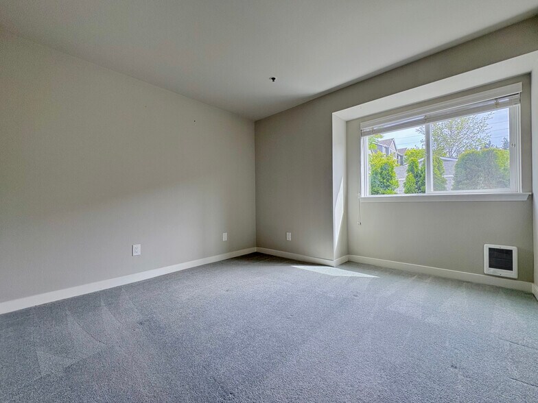 Primary room - 12510 109th Ct NE