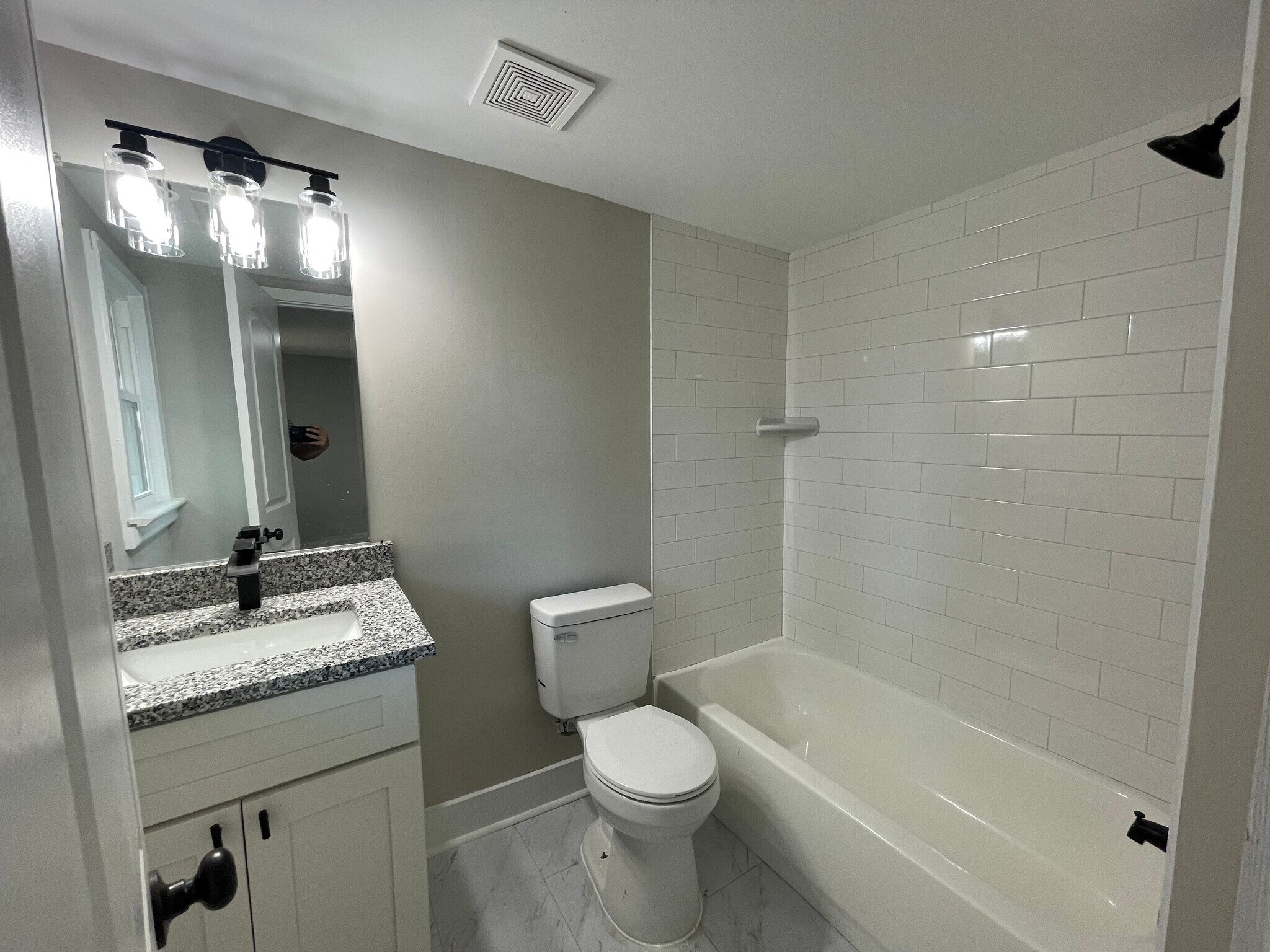 Building Photo - 3615 Stockton St