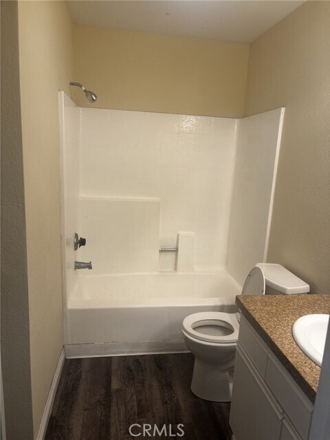 Building Photo - 1265 Kendall Dr