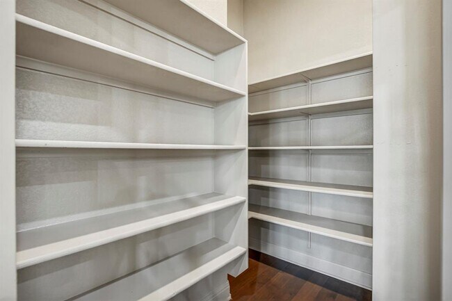 Building Photo - 18012 Stefano Dr