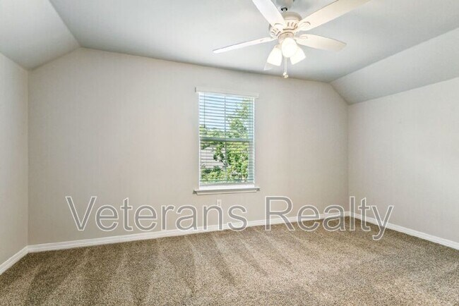 Building Photo - 13444 Willow Oak Cir