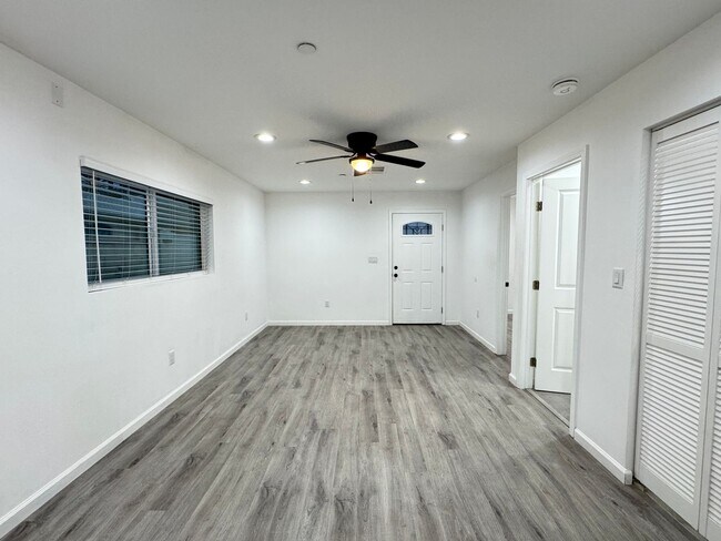 Building Photo - Stunning 2Bd/2Ba New Build in Riverside! **$500 Off First Months Rent!!**