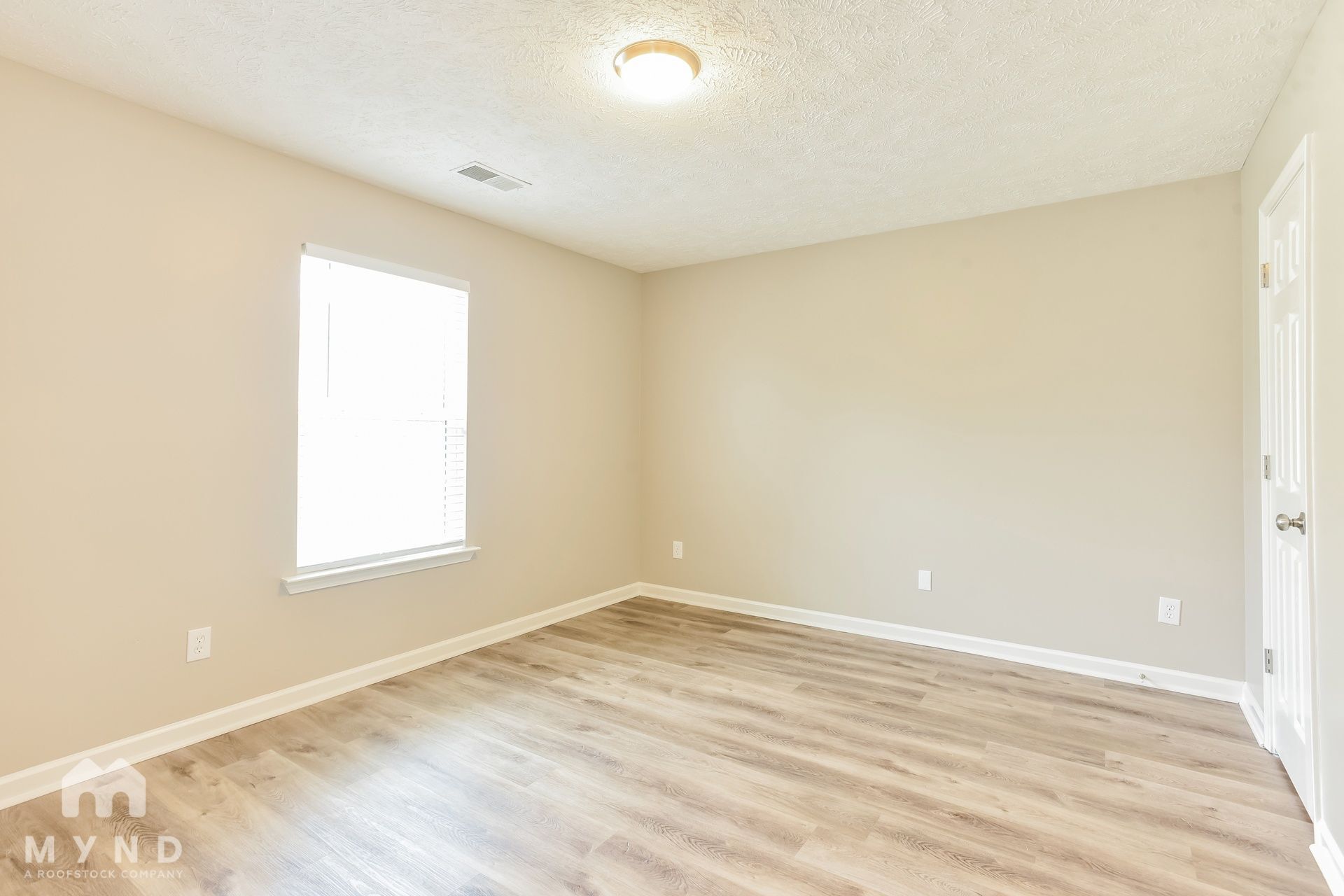 Building Photo - 721 Wildwood Dr