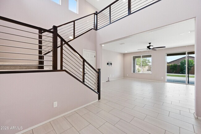 Building Photo - 9559 W Fallen Leaf Ln
