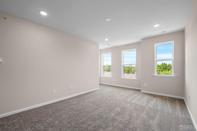 Building Photo - 119 Lyla Ln