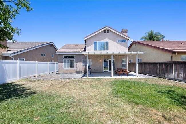Building Photo - 31557 Calle Los Padres
