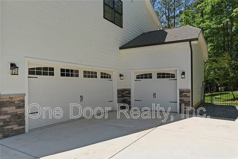 Building Photo - 5320 Linkshire Ln