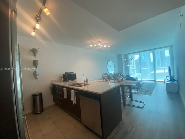 Building Photo - 55 SE 6th St