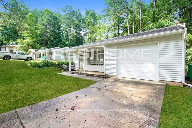 Building Photo - 5771 Singer Ct