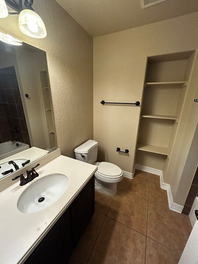 Building Photo - Beautiful Home for rent in Stillwater Ranch