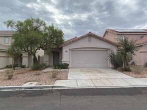 Building Photo - 3 bed/2 bath home located in Summerlin