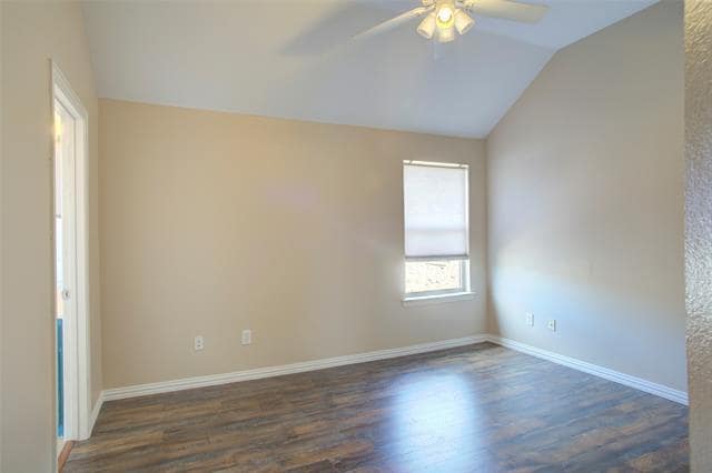 Building Photo - 8016 Ambiance Way