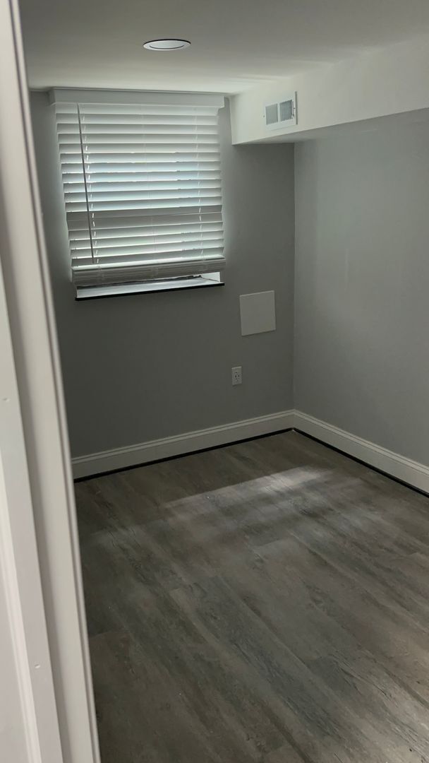 Building Photo - 2848 Edgecombe Cir S