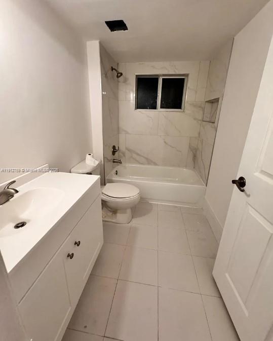 Building Photo - 2035 NW Flagler Terrace