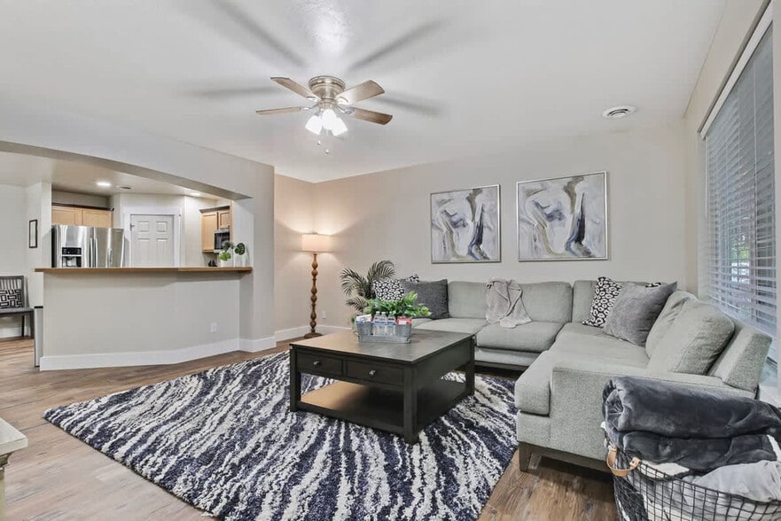 Building Photo - 3462 W Foxfire St