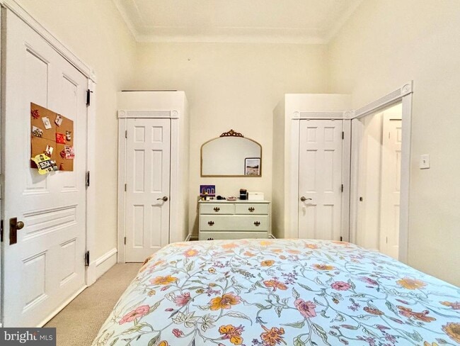 Building Photo - 2126 Spruce St