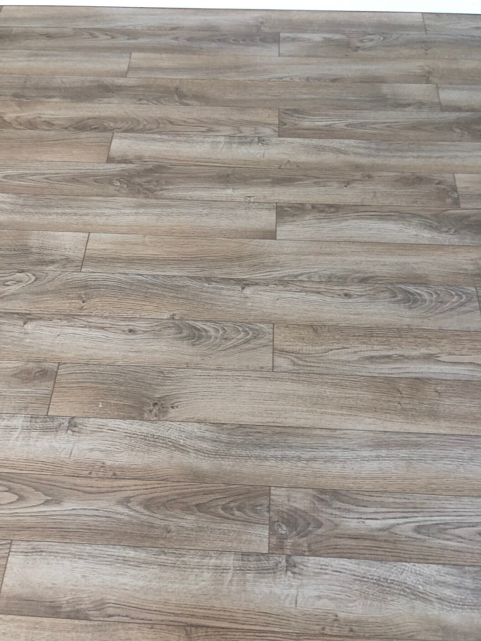 Hardwood floor color - 697 Putnam Pike