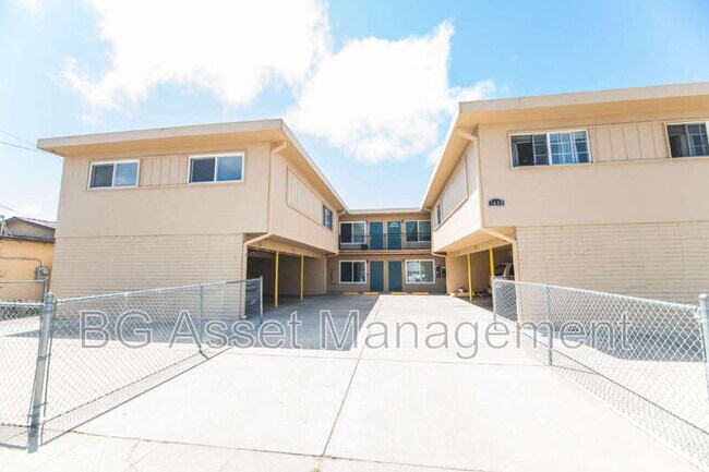 Building Photo - 1610 Sanford Ave
