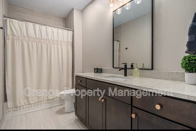 Building Photo - 636 N 46th St