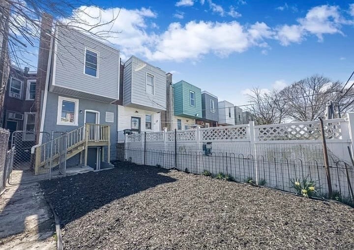 Building Photo - 6113 Webster St